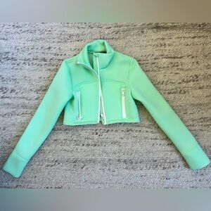 Zara green cropped lightweight long sleeve jacket (size small) NWOT